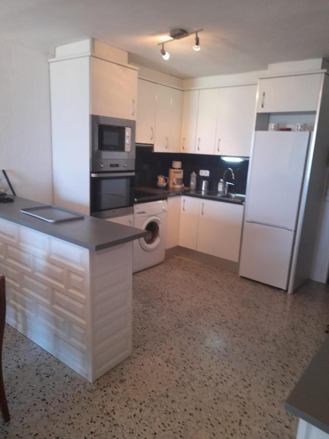 Apartamento Vista Mar Sylvia 5 เอมปูเรียบราบา ภายนอก รูปภาพ